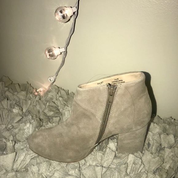 Suede Grey booties - Picture 2 of 3